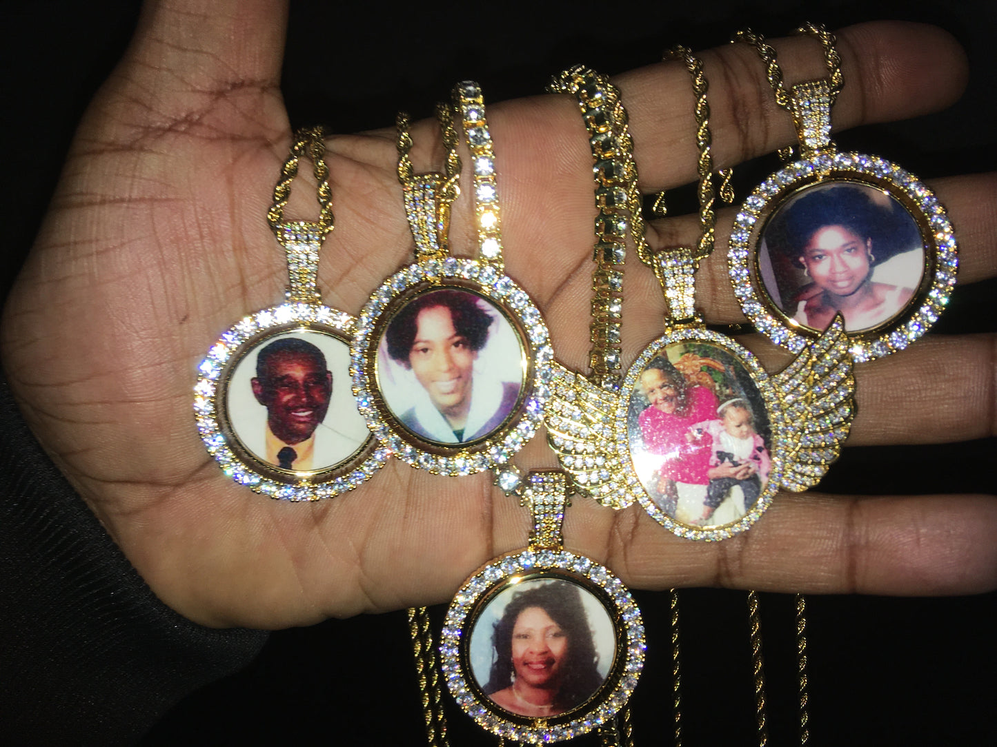 ROYAL PENDANTS